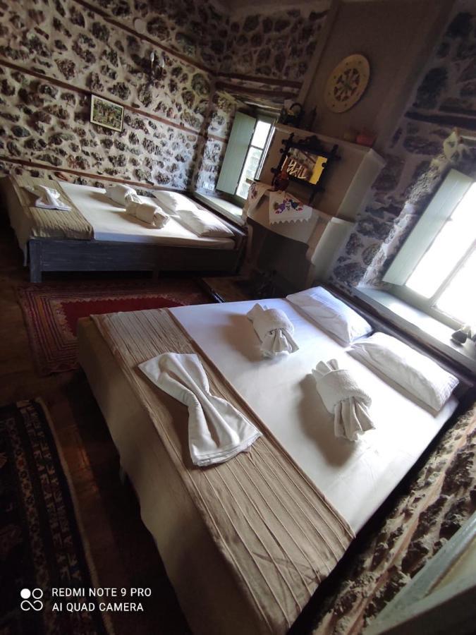 Bayiri Petit Pension Litóhoro Kültér fotó
