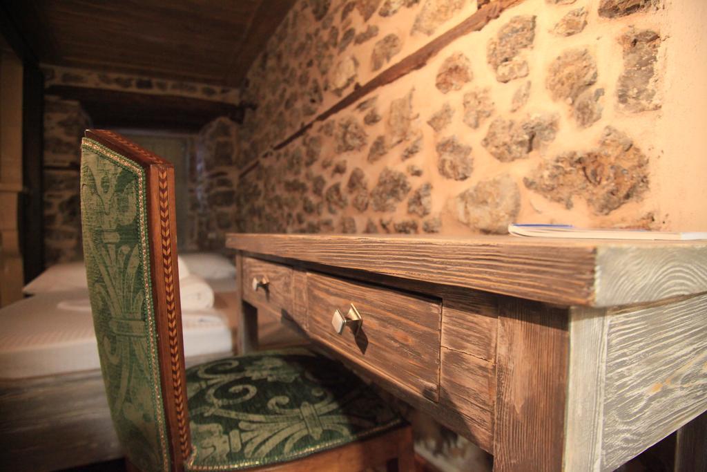 Bayiri Petit Pension Litóhoro Kültér fotó